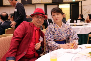 還暦大同窓会 祝宴写真 4