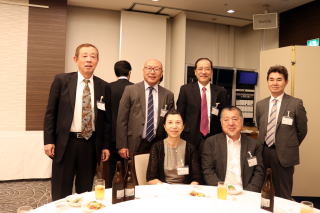 緑寿同窓会 繊維工業科 集合写真