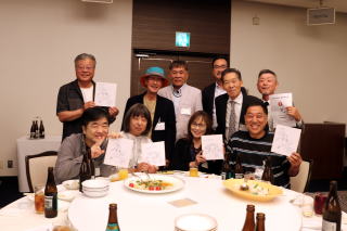 緑寿同窓会 インテリア科 集合写真